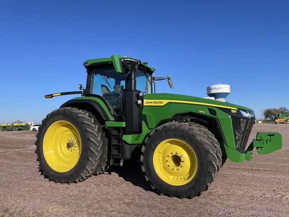 2023 John Deere 8R 370 Tractor