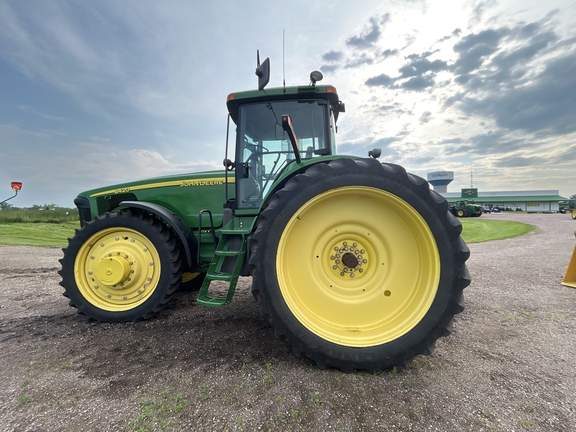 2003 John Deere 8420 Tractor