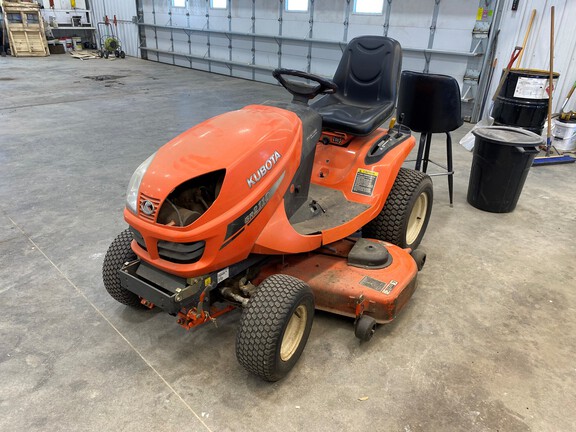 2008 Kubota GR2110 Garden Tractor