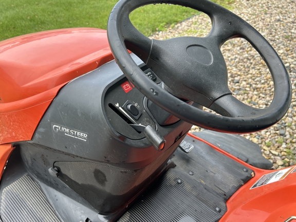 2008 Kubota GR2110 Garden Tractor