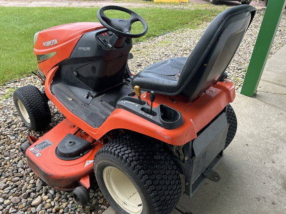 2008 Kubota GR2110 Garden Tractor