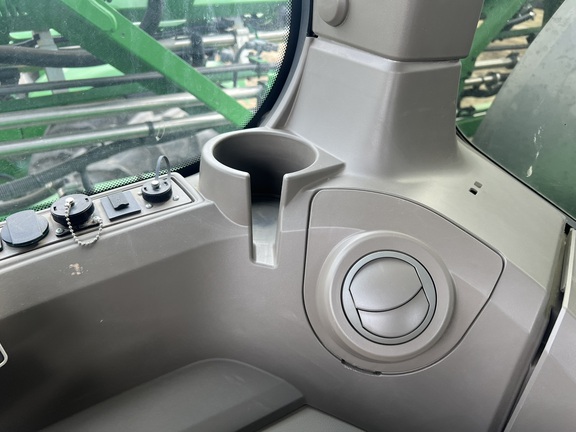 2022 John Deere 410R Sprayer/High Clearance