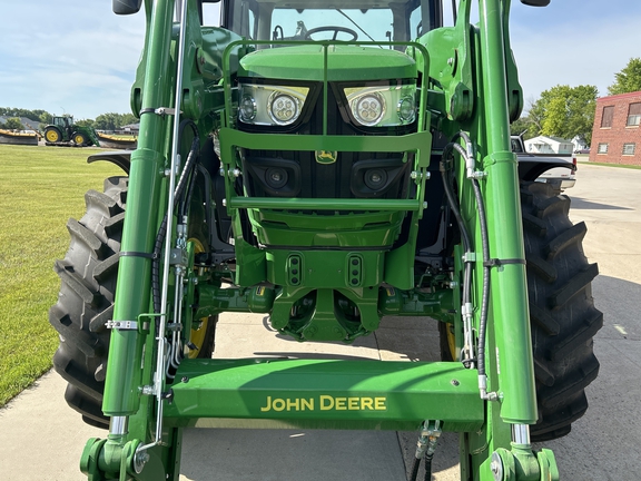 2023 John Deere 620R Loader