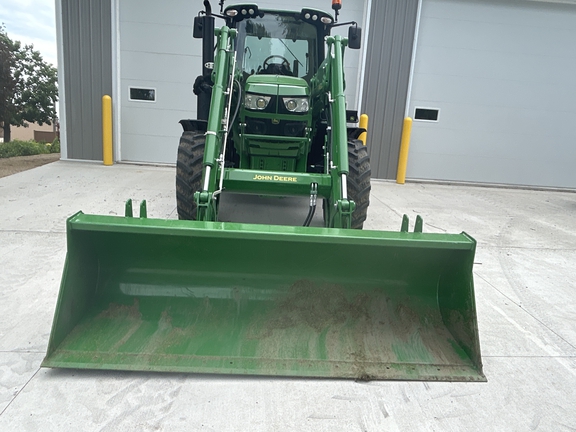 2023 John Deere 640R Loader