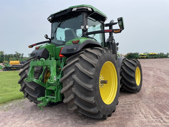 2021 John Deere 8R 250 Tractor