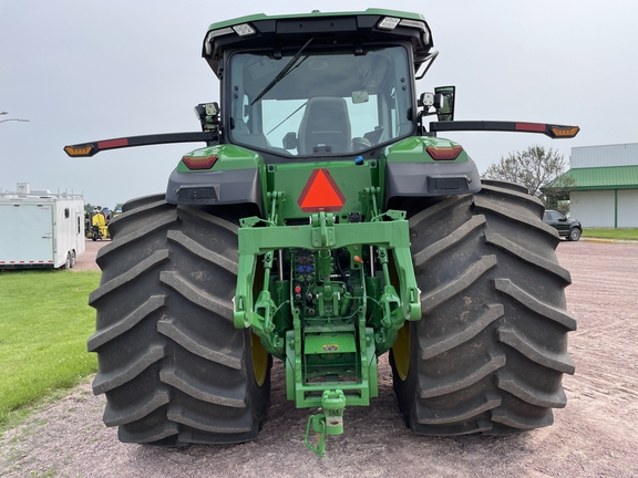 2021 John Deere 8R 250 Tractor