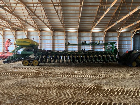 2014 John Deere DB80 Planter