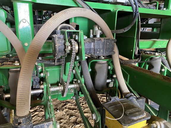 2014 John Deere DB80 Planter