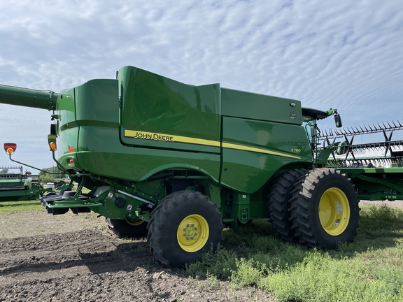 2022 John Deere S780 Combine