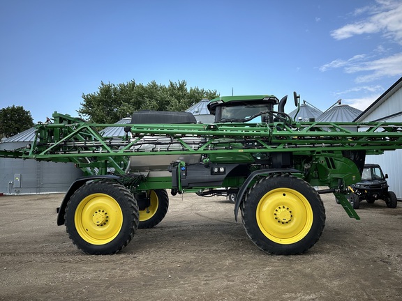 2024 John Deere 412R Sprayer/High Clearance