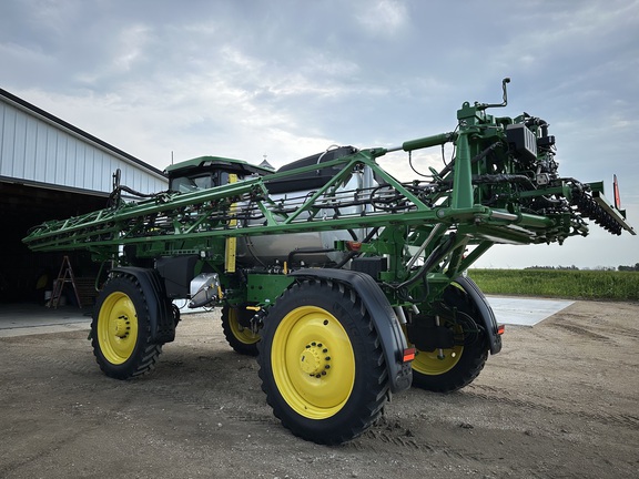 2024 John Deere 412R Sprayer/High Clearance