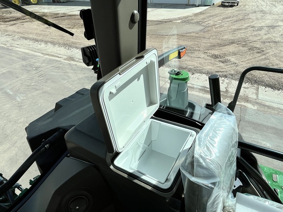 2024 John Deere 9RT 590 Tractor Rubber Track