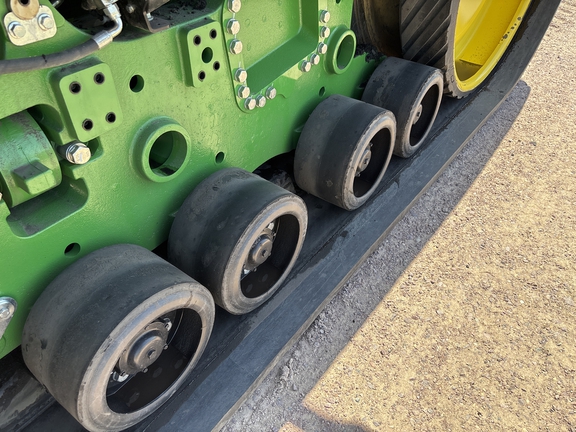 2024 John Deere 9RT 590 Tractor Rubber Track