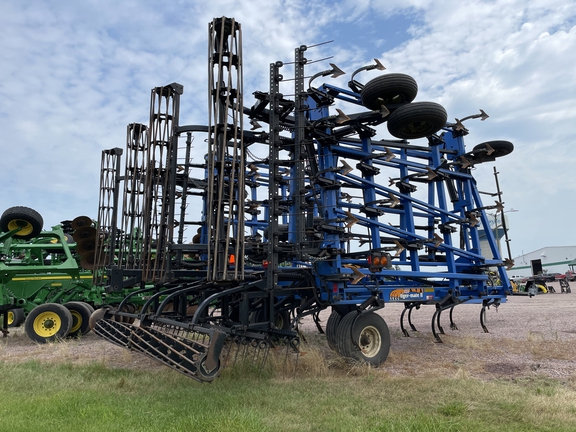 Case IH TM 14 Field Cultivator