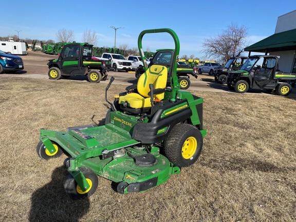 2023 John Deere Z997R Mower/Zero Turn