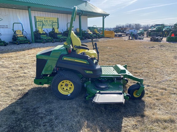 2023 John Deere Z997R Mower/Zero Turn