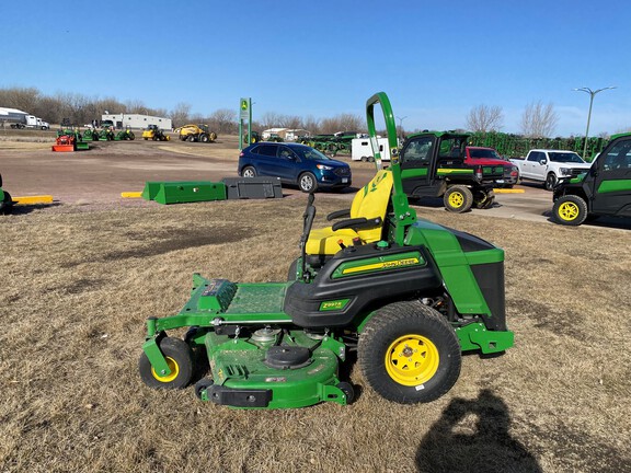 2023 John Deere Z997R Mower/Zero Turn