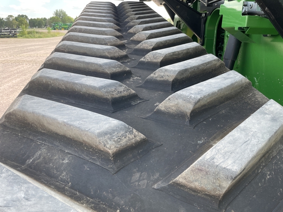 2023 John Deere 9RT 570 Tractor Rubber Track