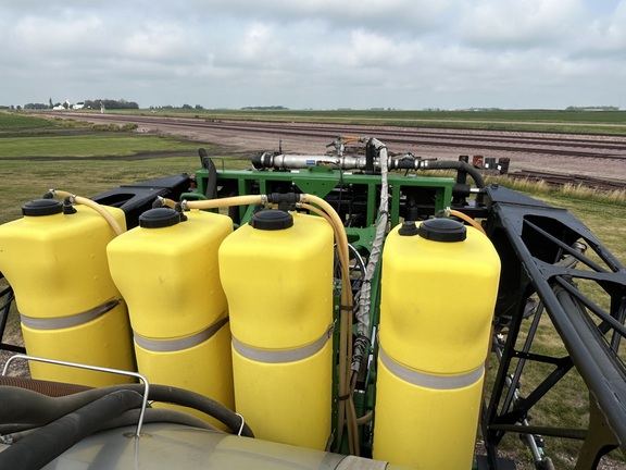 2013 John Deere 4940 Sprayer/High Clearance