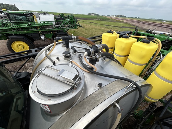 2013 John Deere 4940 Sprayer/High Clearance