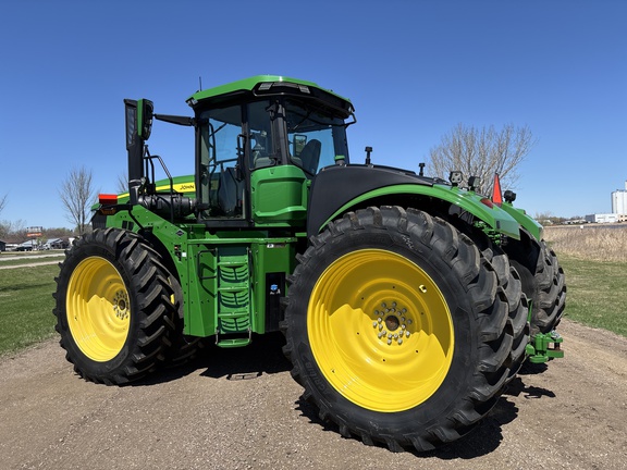 2024 John Deere 9R 440 Tractor 4WD