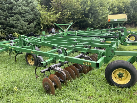 2009 John Deere 2310 Mulch Finisher