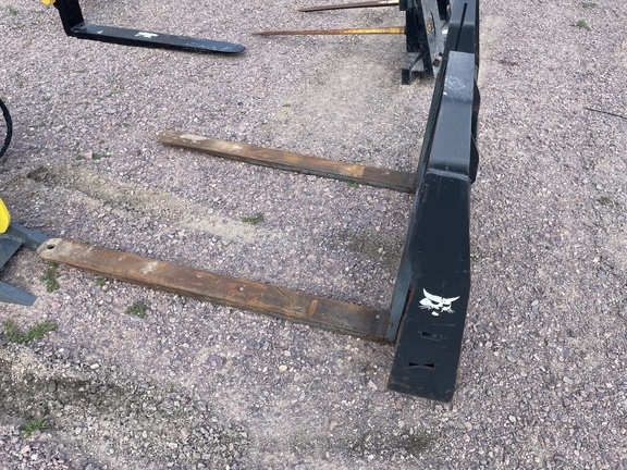 Bobcat 48" Pallet Forks Misc