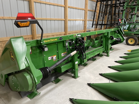 2024 John Deere C8R Header Corn Head