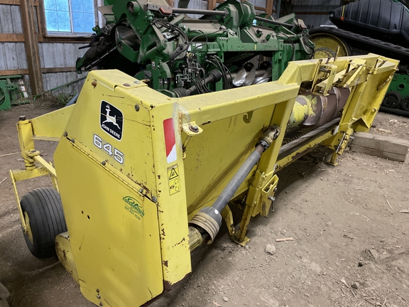 John Deere 645 Header Forage