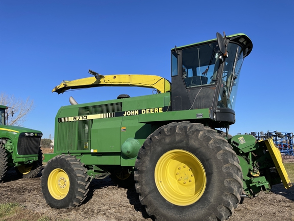 1996 John Deere 6710 Forage Harvester