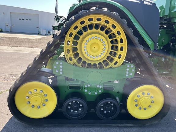 2024 John Deere 9RX 640 Tractor Rubber Track