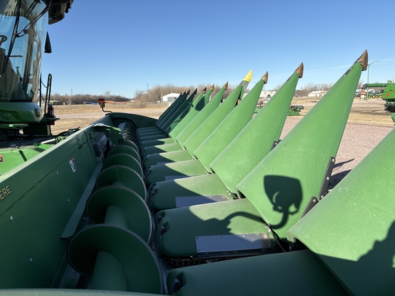 2017 John Deere 612C Header Corn Head