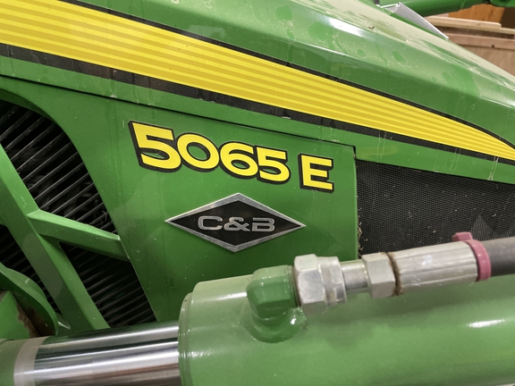 2019 John Deere 5065E Tractor