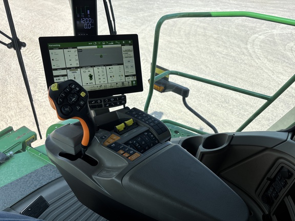 2024 John Deere X9 1100 Combine