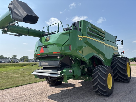 2024 John Deere X9 1100 Combine