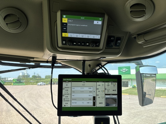 2024 John Deere X9 1100 Combine
