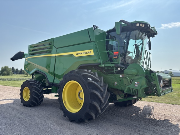 2024 John Deere X9 1100 Combine