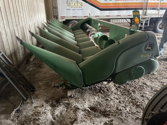 2008 John Deere 608C Header Corn Head