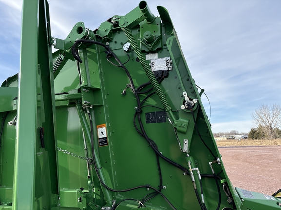 2018 John Deere 560R Baler/Round