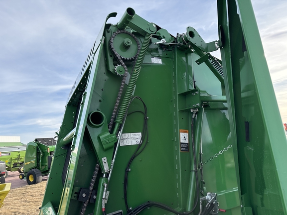 2018 John Deere 560R Baler/Round