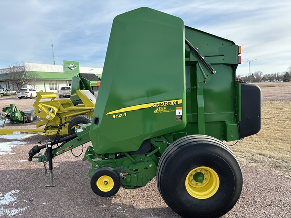 2018 John Deere 560R Baler/Round