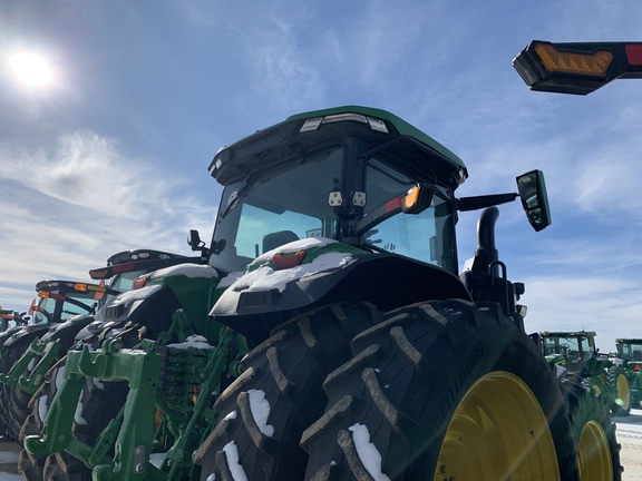 2024 John Deere 7R 290 Tractor
