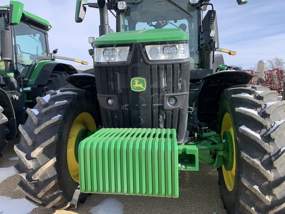 2024 John Deere 7R 290 Tractor