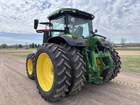 2024 John Deere 7R 290 Tractor