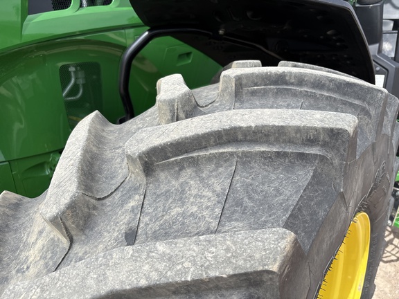 2024 John Deere 7R 290 Tractor