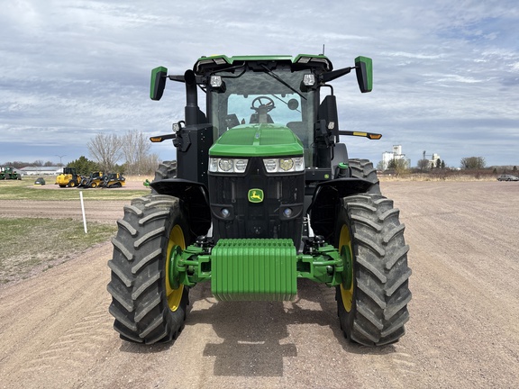 2024 John Deere 7R 290 Tractor