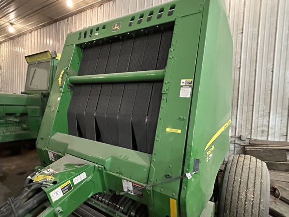 2021 John Deere 560M Baler/Round