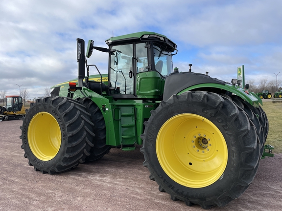 2023 John Deere 9R 540 Tractor 4WD