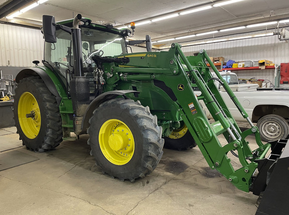 2024 John Deere 640R Loader