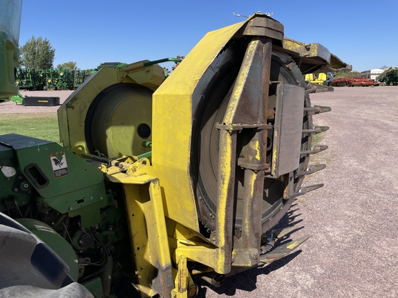 John Deere 676 Header Forage